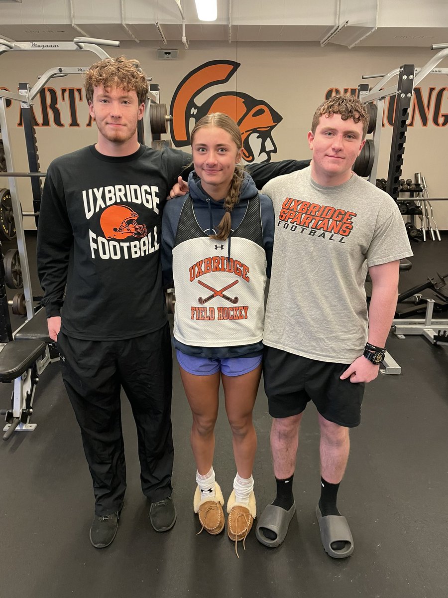 tommycassell44's tweet photo. Cousins Carter, Kendall and Shane Gilmore (Pic 1)

Siblings Maddie and Braden Cammuso (Pic 2)

Siblings Liam and Brooklyn Kaferlein (Pic 3)

Siblings Shane and Julia Okenquist (Pic 4) https://t.co/qqjUTXiUla