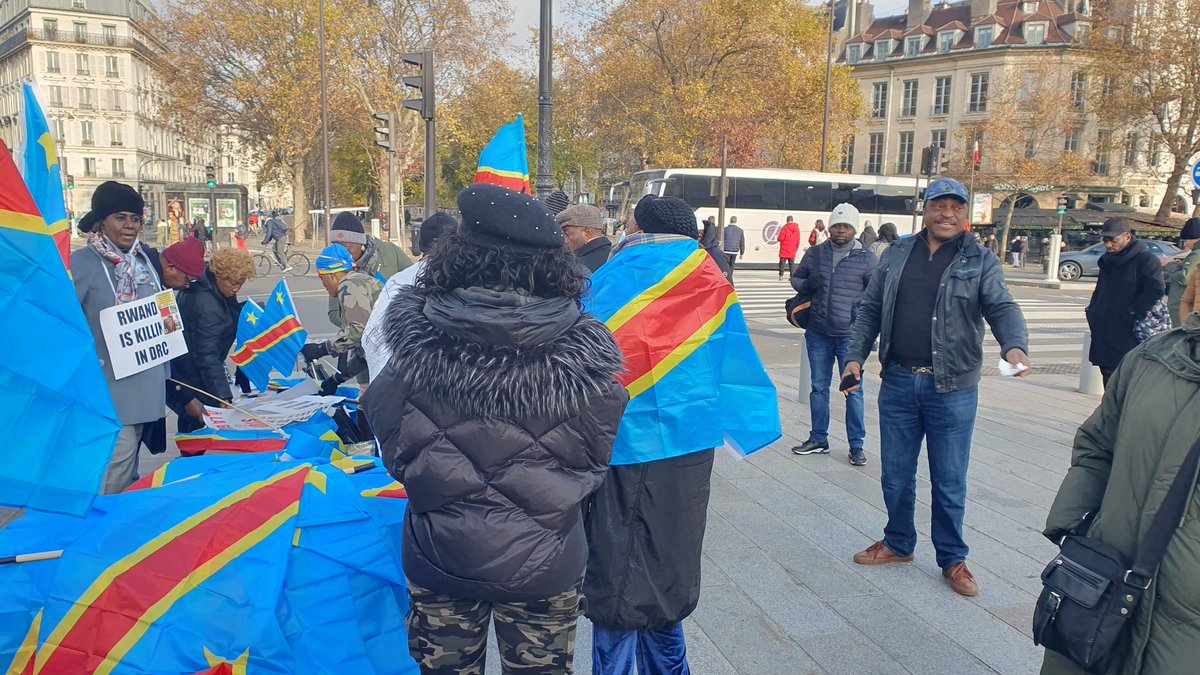 GldCrnK's tweet photo. LES 🇨🇩CONGOLAIS VOTRE ATTENTION SVP ! 

GRANDE MANIFESTATION le 4 Novembre à 14h00 à Paris, Bastille, une marche est prévue jusqu'à Republique pour denoncer le genocide au Congo

La presence de tous et toutes est souhaitée ! https://t.co/U1dPeSmKBC