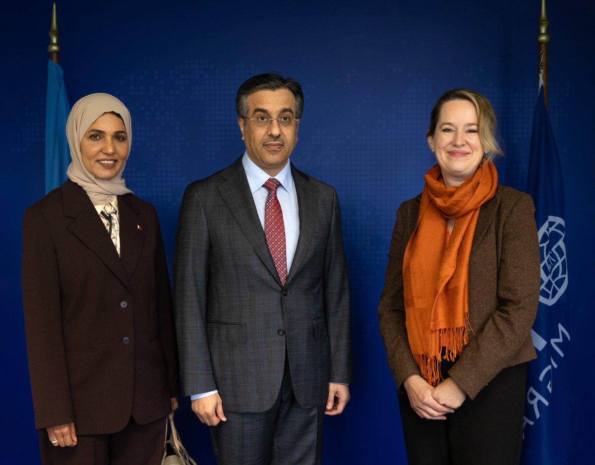 IOMchief's tweet photo. Pleased to meet Ali bin Samikh Al-Marri, Minister of Labour, Qatar.
@UNmigration values the good cooperation with Qatar. We are grateful for government's role in advancing international dialogues on migration to enable the transformative potential of migration.
#DGPopeMeets https://t.co/C1ENicLq97