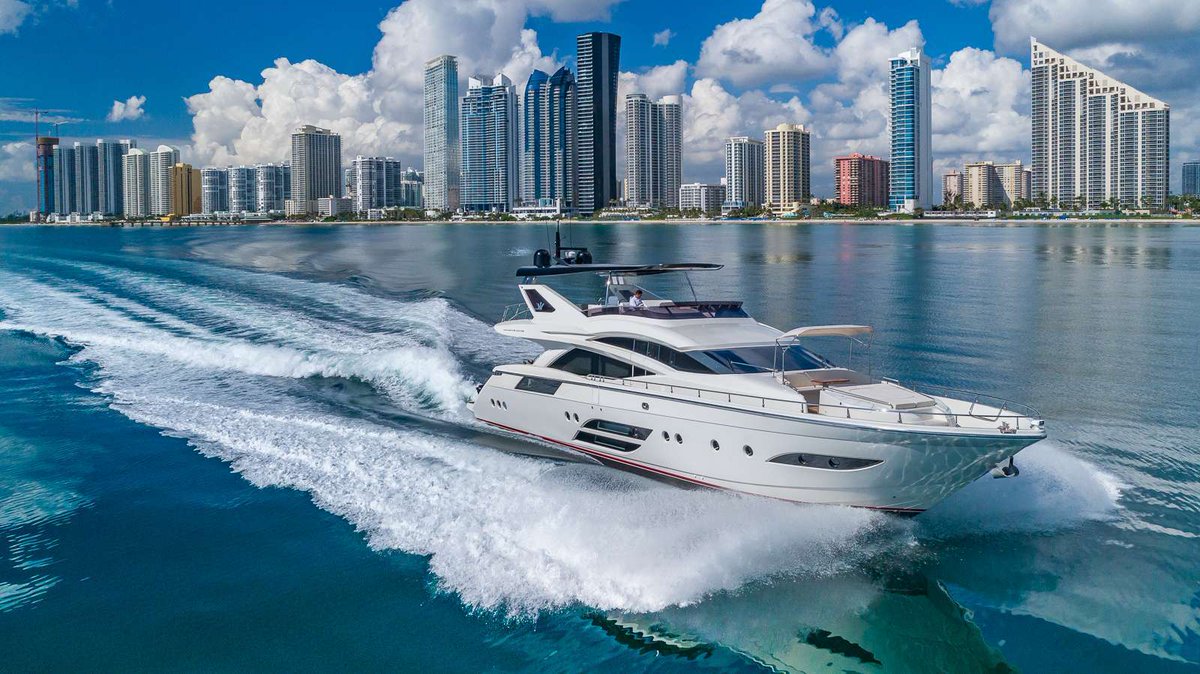 LuxDayCharters's tweet photo. Did you know.. Luxury Yachts by the Day are MORE affordable than you think? Contact us today to find out more.. Dhardra@LuxuryDayCharters.com https://t.co/hPHluGTh0s https://t.co/9z1bgTbqmq