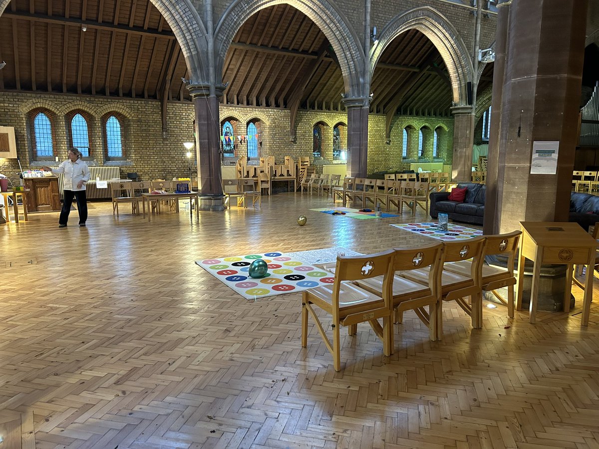 revsuecooke's tweet photo. Super excited for the start of our new after school ministry @STwSS today! @SouthwarkCofE #teatoast #welcome #prayer #families https://t.co/HvvTzZ7vMn