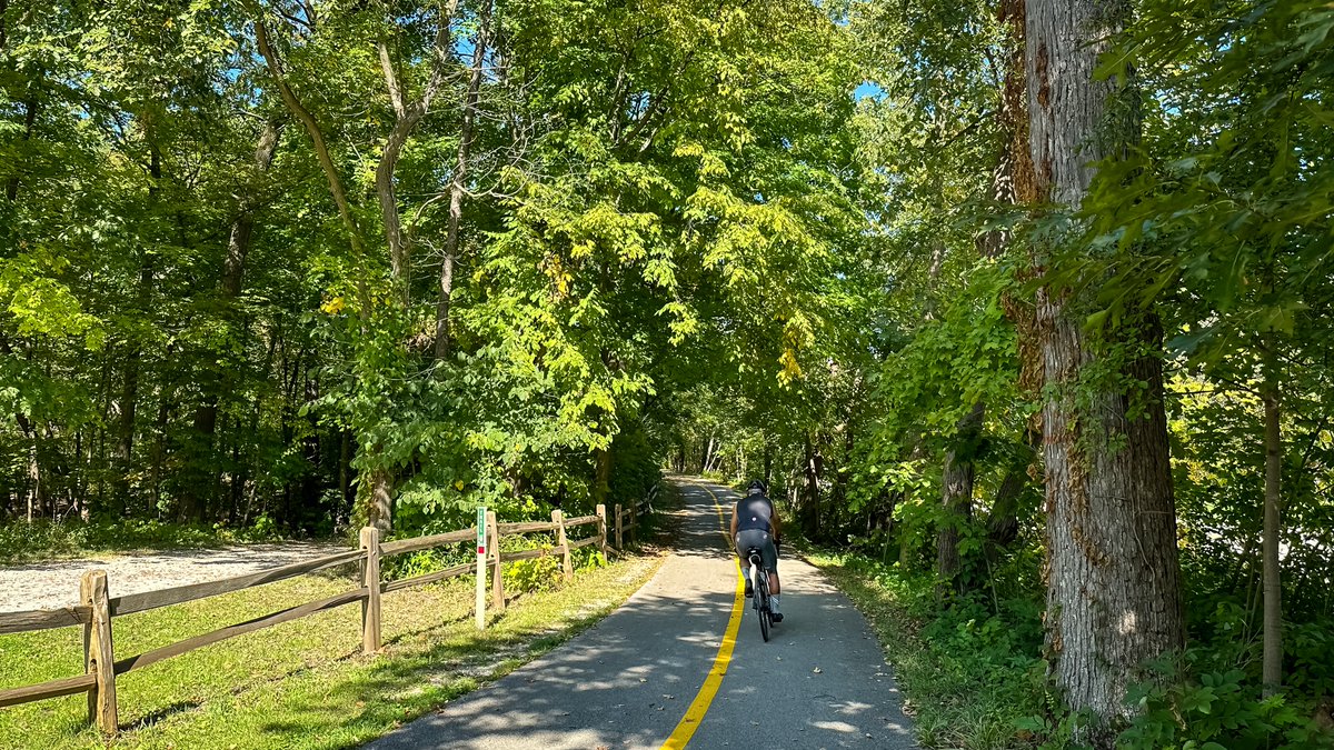 burkengineering's tweet image. CBBEL provided design &amp;amp; part time construction observation for the final stages of the Old Orchard #SharedUsePath, completed this summer by #Skokie. These connections complement the previous shared use paths constructed along Old Orchard Rd, which were also designed by CBBEL.