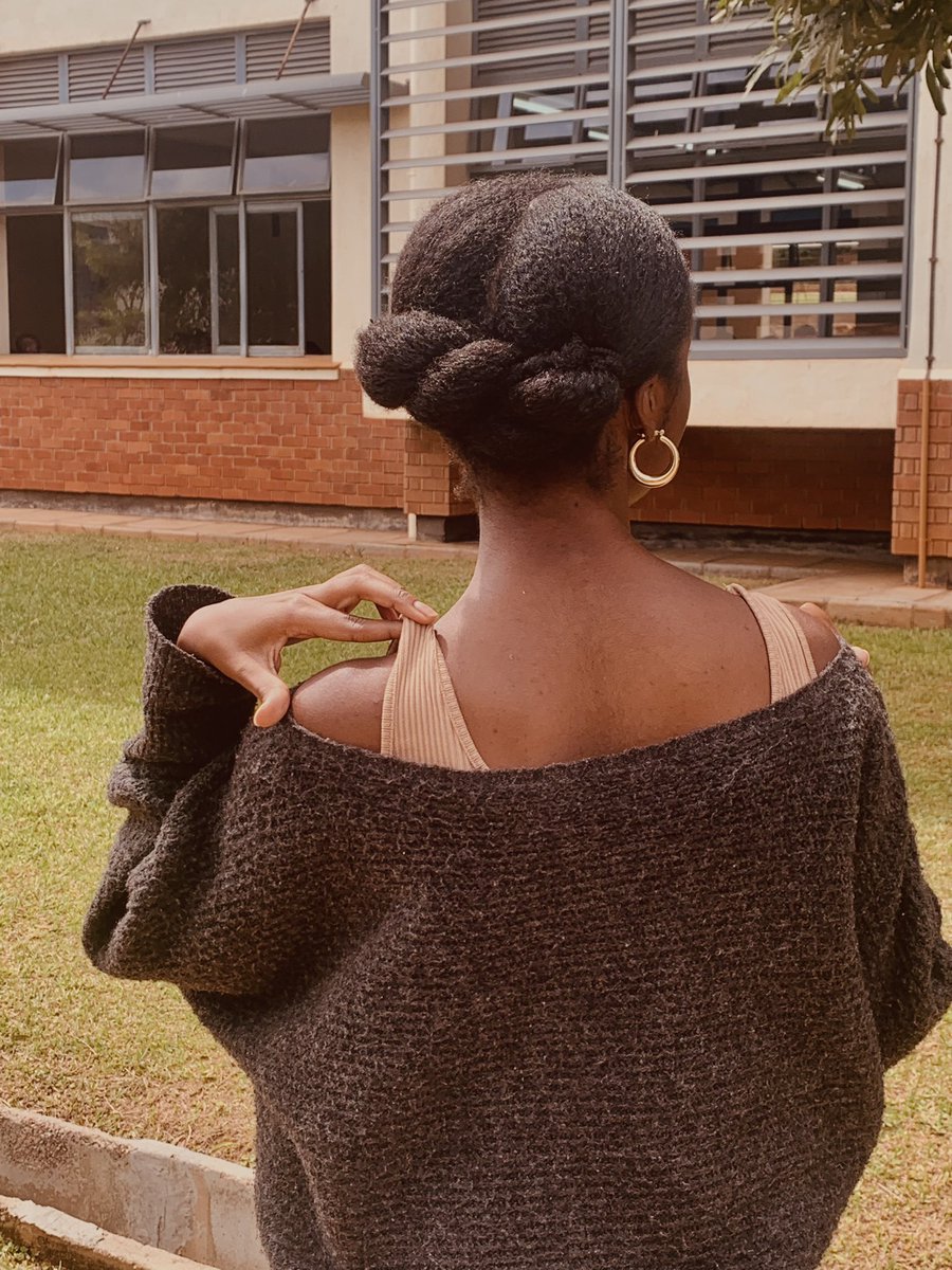 Wheres_tisha's tweet photo. Shameless promo for my hair page hehe @/hairwithtisha on Instagram 😇 https://t.co/hl1DCfDB0c