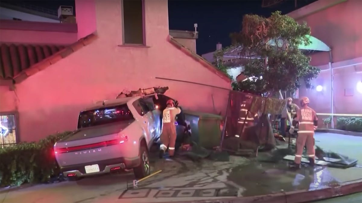 Jalopnik's tweet photo. ‘Succession’ Star Alan Ruck Crashed His Rivian Into A Hollywood Pizza Restaurant https://t.co/iqcC3us5N5 https://t.co/w3wht4mfXq
