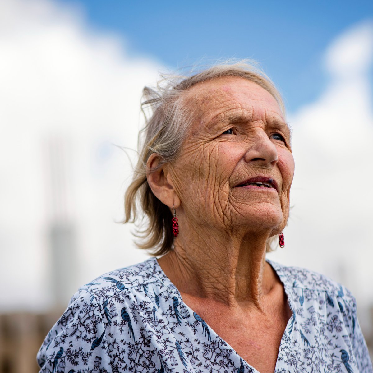 "Our future, our past, whisper it to me" by Charlotte Ginsborg is a newly commissioned series of short films made in collaboration with residents of Ebbsfleet and the surrounding areas, launching on Wednesday 8 November in Gravesend.

Book a ticket: cementfields.org/projects/charl…
