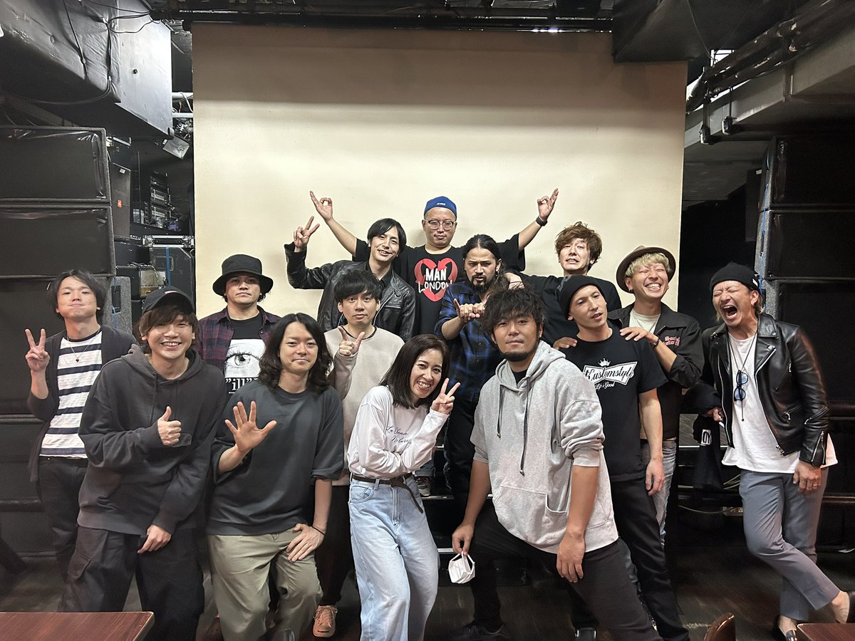 littleneem's tweet photo. 今日はlittleneem×BAYSIS最終回でした‼️
BLIND CODE、ハシグチカナデリヤ、STUD、Hi-CUBE JUNCTION、見てくれた皆様、ありがとうございました‼️

ラストワンマンは12月2日(土)、私たちのホームBAYSISで締めくくります🏠

今日からチケット予約も開始です！
https://t.co/3kmEoJOXOV https://t.co/VZ67VOqAT7