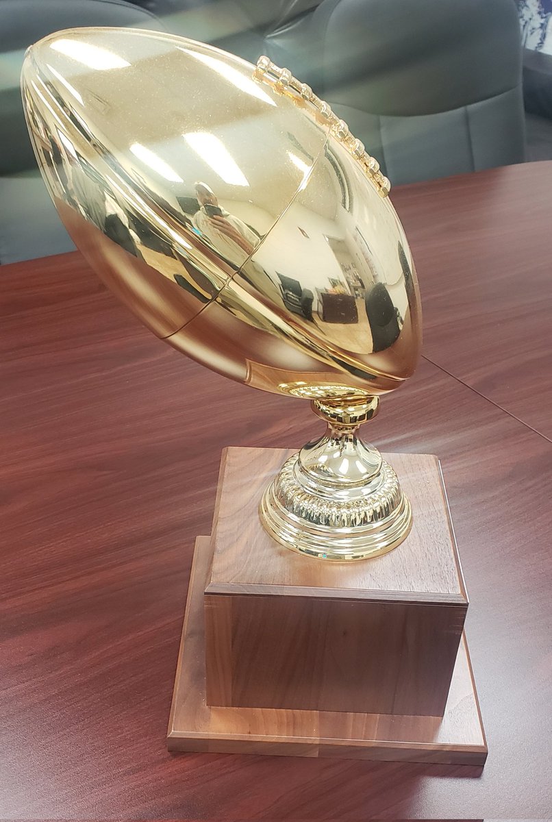 Nothing Beats Game Day...and nothing beats an opportunity to win an outright District Championship,  first since 2008!!!
We play Kingsville tonight, 7 PM, at Javelina Stadium. We are also the KRIS 6 Game of the Week, televised on CW. Gooooo Coyotes!!!