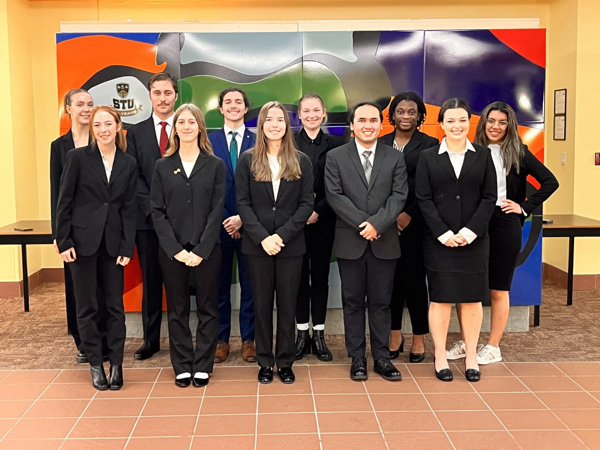 The STU Moot competition season is finally underway with our first tournament this weekend. Today, we are traveling to Albany, NY for our first regional of the American Moot Court Association season to represent <a href="/StThomasU/">St. Thomas University</a>. Wish us luck!