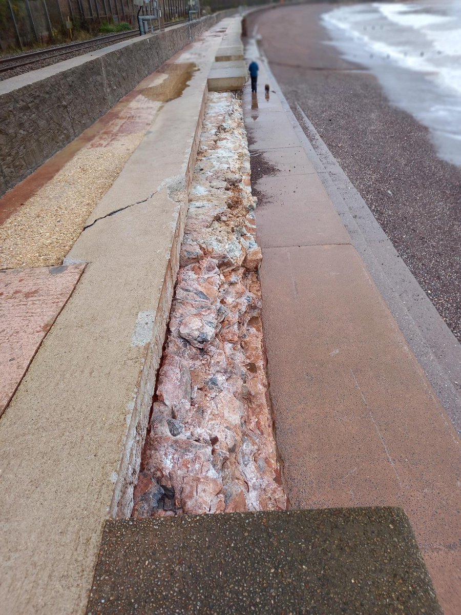 🌊Owing to damage caused by Storm Ciaran, sections of the walkway along the old sea wall are closed until further notice: ❌Between Coastguard’s and Red Rock, Langstone, at Dawlish. ❌Between Smugglers Cove and Sprey Point towards Teignmouth.