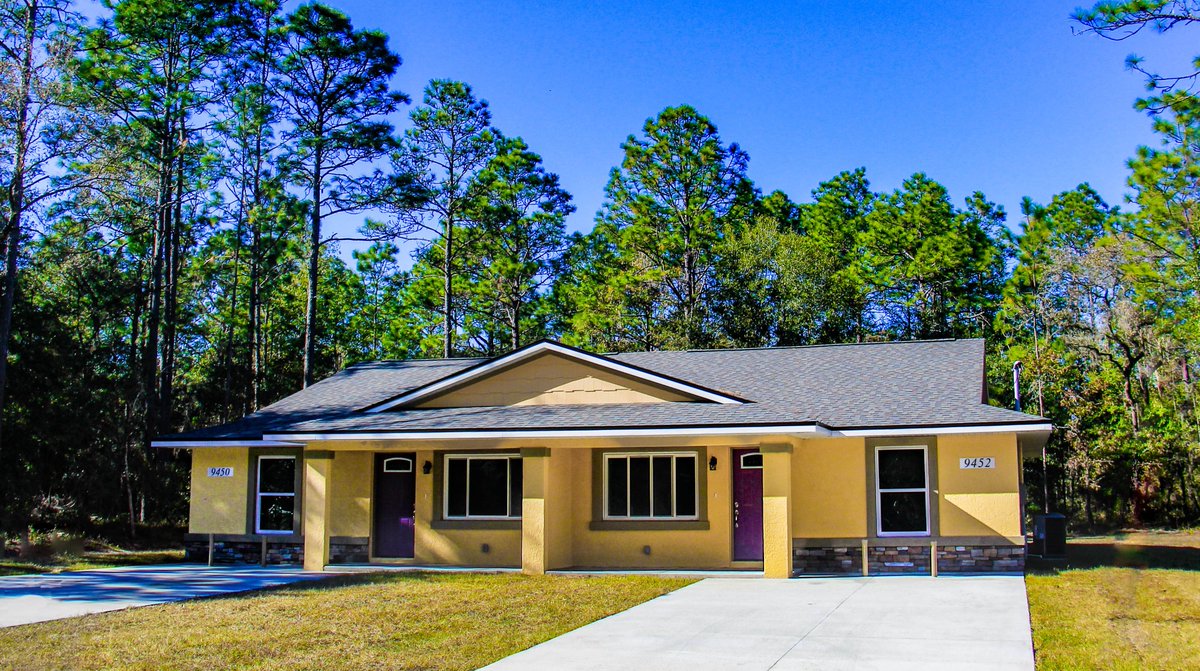 HomesByAnnDavid's tweet photo. #ForRent Rental property is tough to find in Citrus Springs and we have a fabulous unit available right now! This 2 bed/2 bath property has 1,195 sq ft of living space, and lots of great amenities. See more photos and fill out an application >> https://t.co/vuKCjYsvHd https://t.co/R2JalH4Tyw