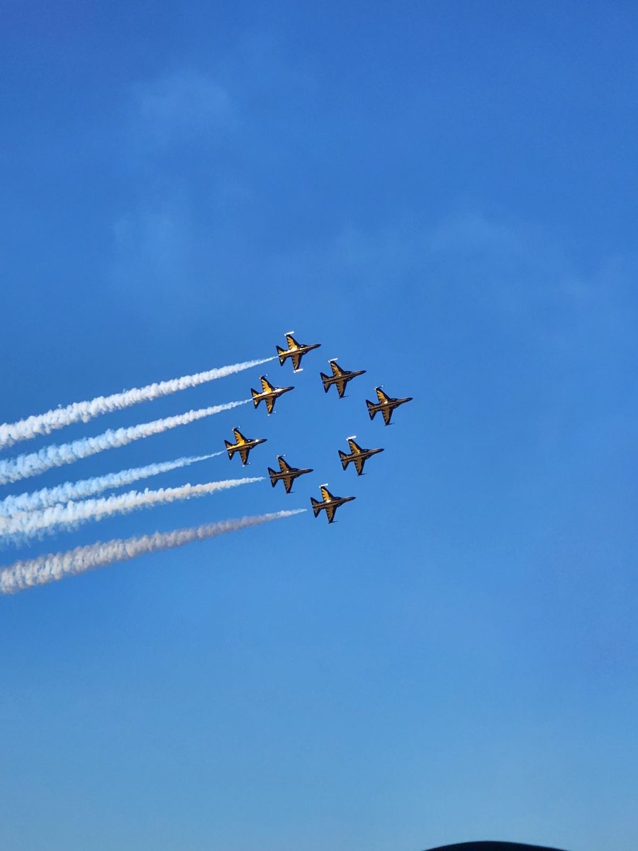 officialpdep's tweet photo. The ROK AF #BlackEagles put on an impressive show, and @ArmyASAALT supported the ribbon cutting for the #USA Pavilion Opening Ceremony with #Ambassador Philip Goldberg, Pacific Air Forces Commander, Gen. Ken Wilsbach, PASA(ALT) Young Bang, and @dasa_dec Mr. Patrick Mason. 

#Army https://t.co/CnDzeOPSaZ
