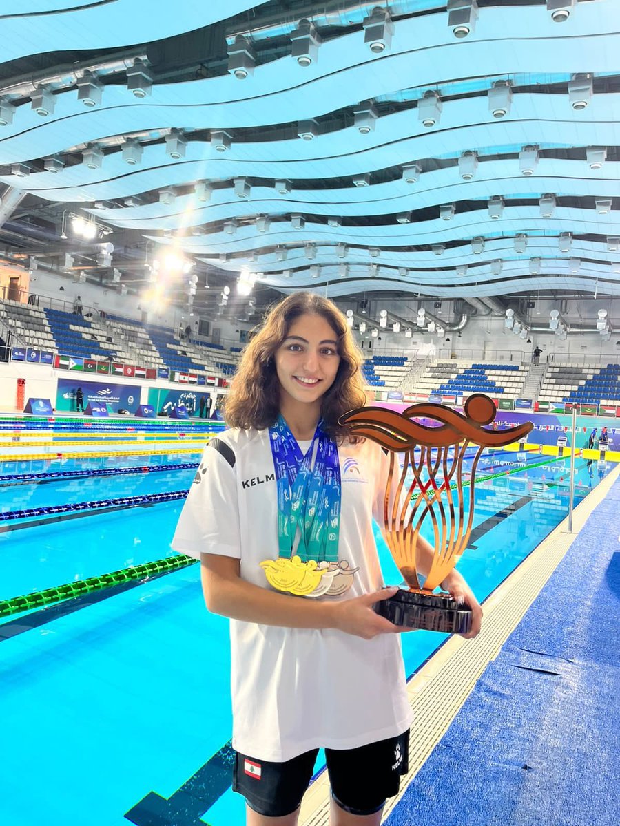 "الأبطال لا يُصنعون في صالات التدريب…الأبطال يُصنعون من أشياء عميقة في داخلهم، هي الإرادة والحلم والرؤية" نبارك للطالبتين " لانا حجازي" و " تالين مراد" لفوزهما ببطولة العرب للسباحة وتأهلهما لبطولة آسيا. <a href="/Hhhsinfo/">Houssam Hariri HS</a> <a href="/DidiSaleh10/">Diana Saleh</a> <a href="/ea_rania/">Rania El Abbassi</a> <a href="/fahima_mayassi/">Fahima Mayassi</a>