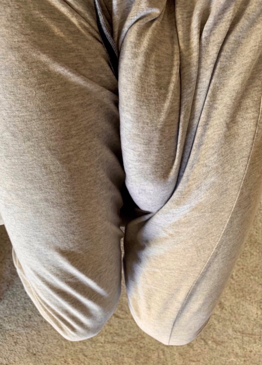 hugeanimebf's tweet photo. I can’t sit normally with a big dick like mine and because it is an invitation to sit in my lap https://t.co/77n2KwlncI