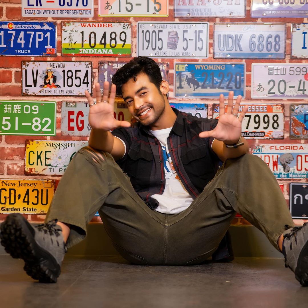 RanojoyBishnu's tweet photo. Sometimes the best thing you can do is nothing at all. Just let it be.…. 

📷 @sahil_paswan_2646_ 
mua @dassourav3 
🔗 @socialyard_digital 

#rano #ranojoy #loveandpeace #shoot #photoshoot https://t.co/TiSFqoyWjJ