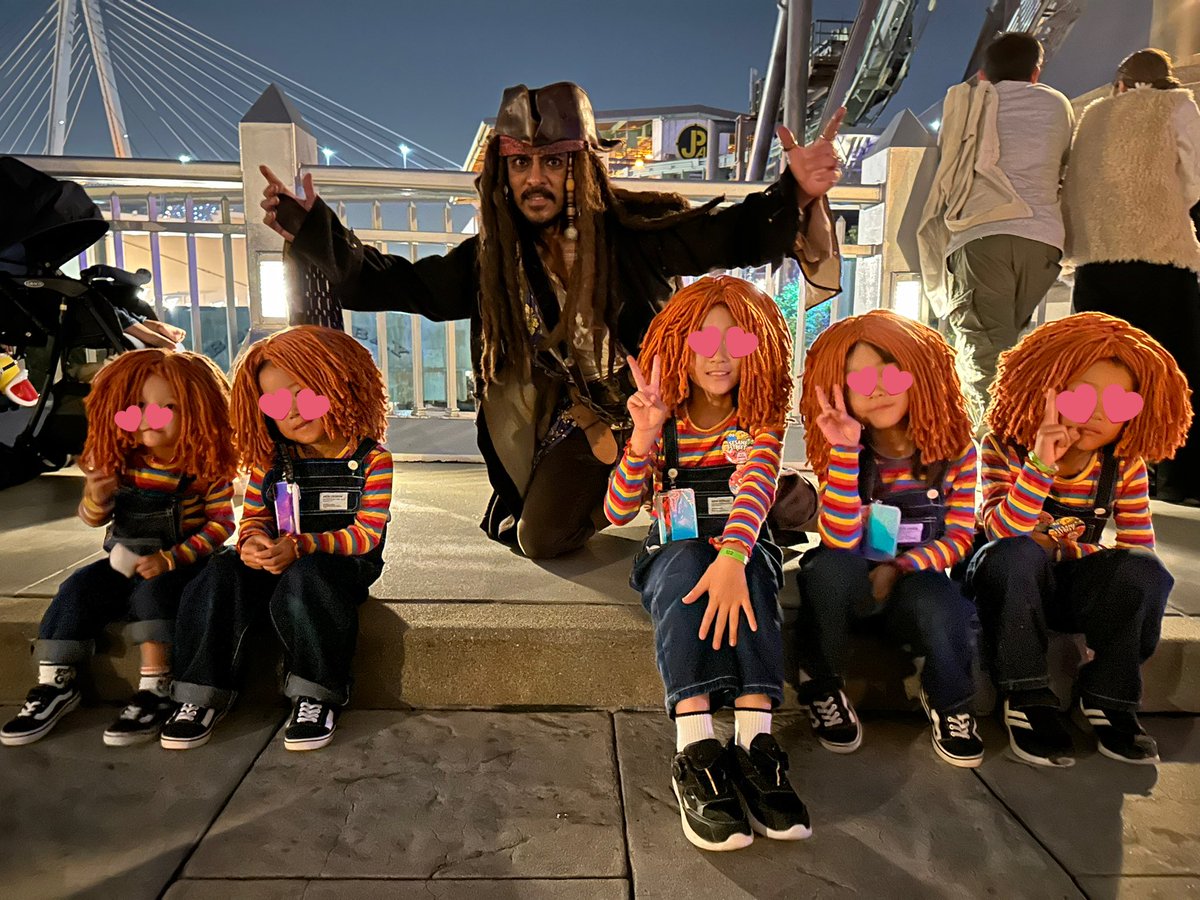 disney_jack's tweet photo. とってもかわいいチャッキー達と撮らせていただきました😁
ありがとうございました🙇
#ユニバ #USJ #ジャックスパロウ https://t.co/i9R1pqWp03