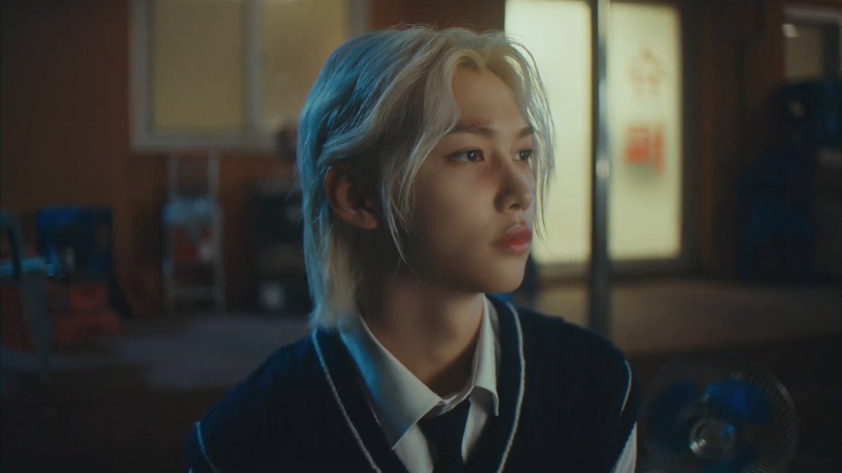 thrccracha's tweet photo. this is not marvel-skz parallel I want...... https://t.co/VmIUXYQcXw