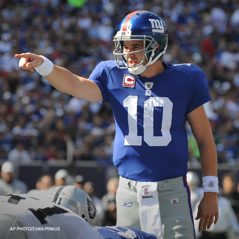 Giants's tweet photo. That time we put up 44 points against the Raiders 😤  #TBT