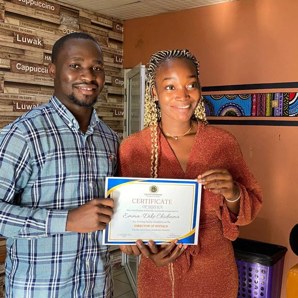 EUnilorin's tweet photo. Spot the beautiful smiles on the faces of our excos during the presentation of awards at our last hangout😍
#hangout #equitychambers https://t.co/ji1idBS6uv