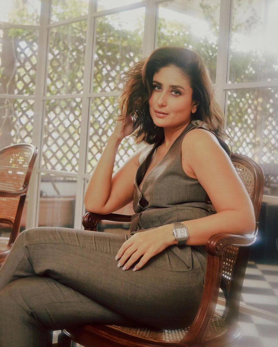 HealthStoppage's tweet photo. The most gorgeous bebo spotted today. ☺

#kareenakapoor #beboo #bollywoodqueen #bollywoodstyle https://t.co/MrZhMckNSB