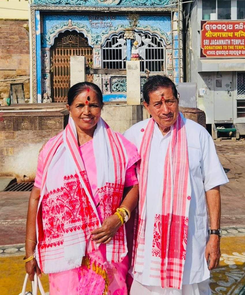 DekaAngoorlata's tweet photo. Happiest Birthday greetings to my beloved dad. May God bless you with good health and prosperity in the upcoming days. ❤️ https://t.co/DPtNP3RWNL
