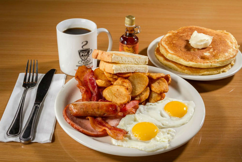 Amnie8k's tweet photo. My breakfast😍 https://t.co/xhwXy5ReGR