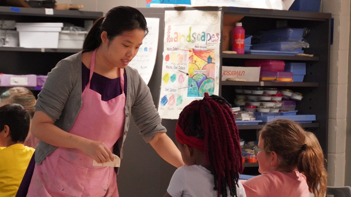 MuscatineCSD's tweet photo. Checking in from Mulberry! We stopped by a few classrooms, including Jennifer Haag's 3rd-grade, Kallie Poor's Kindergarten & the art room led by Eden Haas! A bonus recess photo featuring 6th-graders from Natalie Fillmore's class. Keep up the great work, #MulberryMuskies! https://t.co/dclab0UyKw