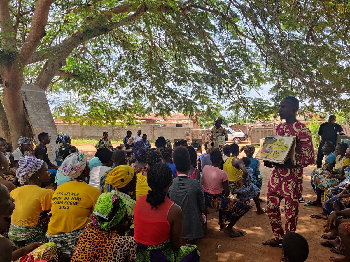 anushkachawla09's tweet photo. Today we're in the Atlantic department representing @FundInnovDev, near the commune of Sékou, to support the launch of the first activities of #PNAFF, the Beninese government's flagship program for maternal and child health, whose impact evaluation is being conducted by @3ieNews. https://t.co/1aIZkmOlZK