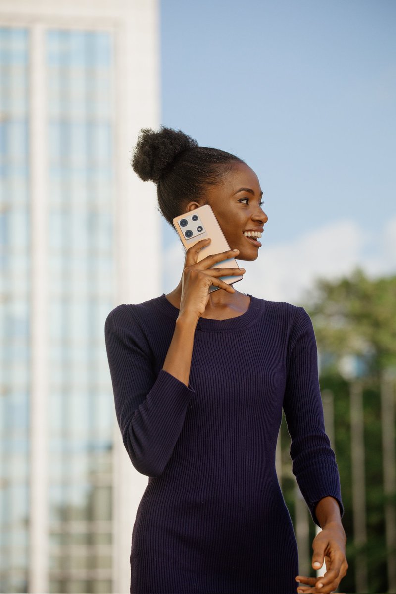 infinixrwanda's tweet image. Even in the chilliest weather, the Note 30 Series is bringing the heat. Stay connected and warm with the latest in technology. ❄️📱🔥 #Note30Series