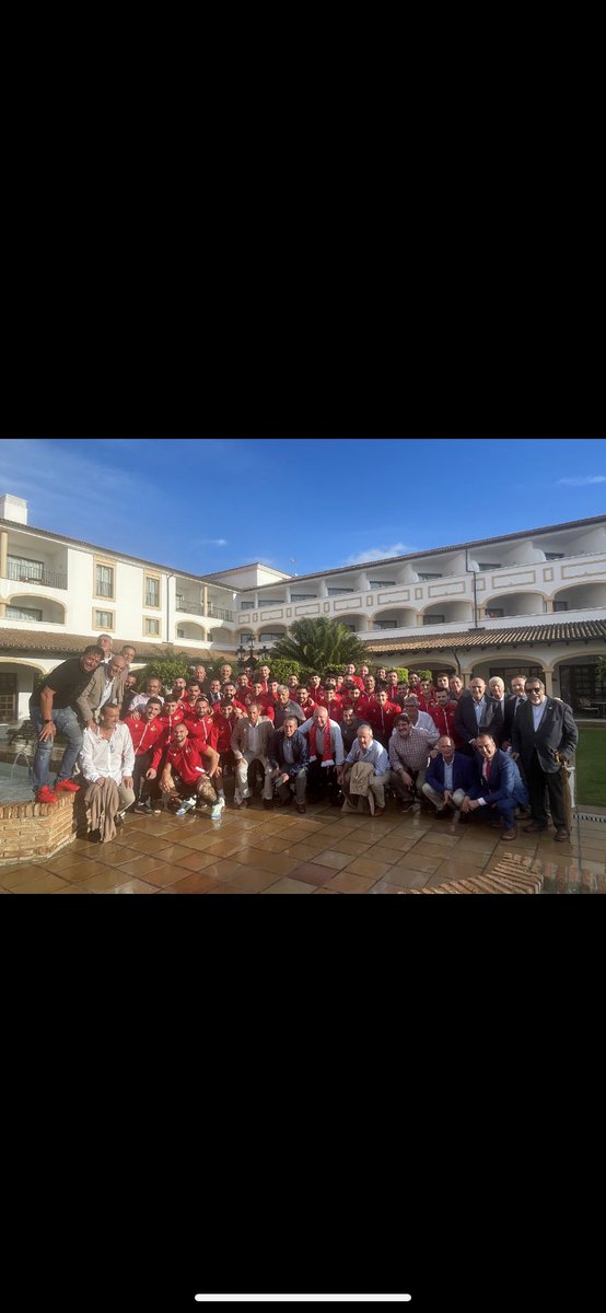 samufdez7's tweet photo. Al lio!!!Camino al campo 🤞🏼⚽️ https://t.co/XTqkchnpyG
