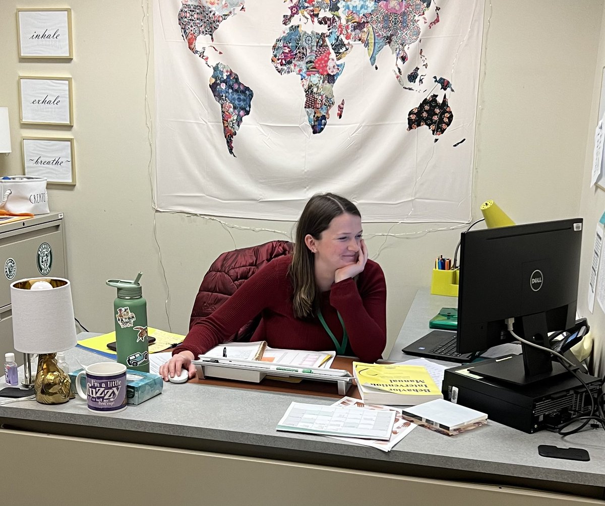 Breen_edu's tweet photo. It's always nice to see a graduate return for an internship! Go Lindsay! #bhs2017 #brewsterpride @brewsterschools https://t.co/sHTRbJLBj0