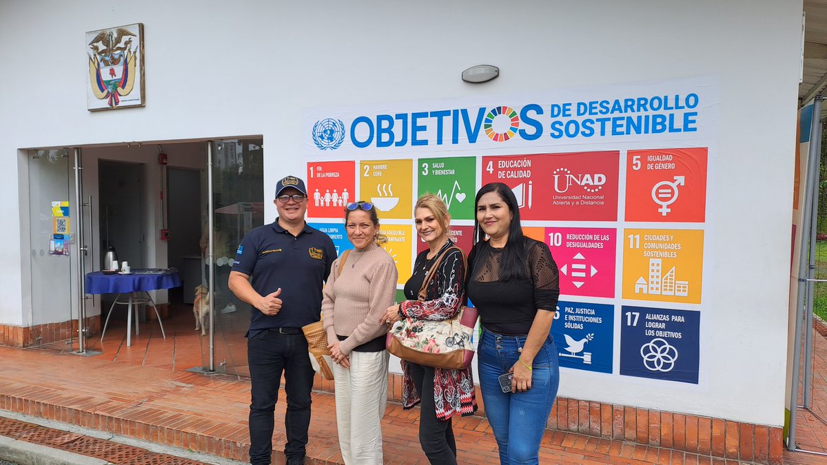 IngYulian's tweet photo. #UNADInnova⚛️El Centro de Innovación y Productividad en Biotecnología #CIPBio de @UniversidadUNAD recibe la grata visita de la Asociación #AsoCaféManantial (Dosquebradas) con fines de reconocimiento de infraestructura (I+D+i+F). Somos #ECEDU, #MásUNADMásEquidad, @JaimeLeal_ https://t.co/yXkw1Ynpi2