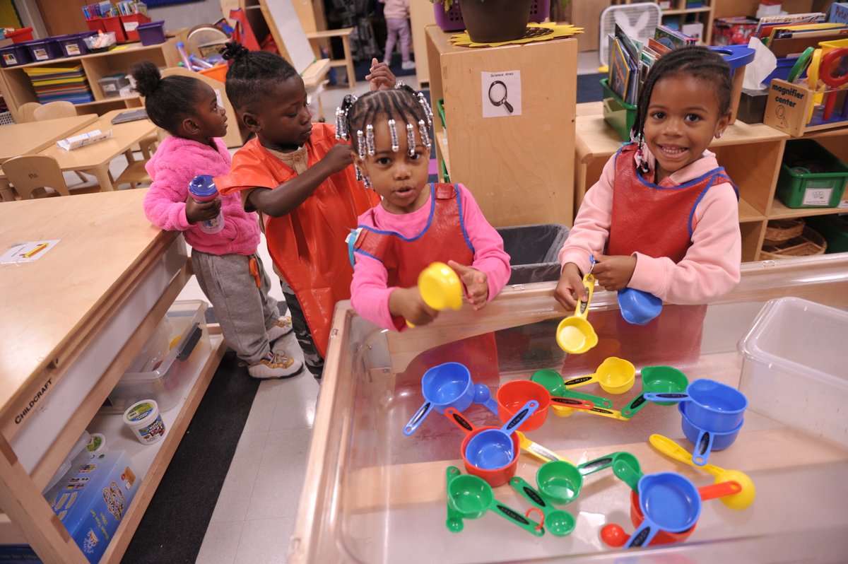 Dr. David and Ruth Anderson Academy School No. 16 tweet media