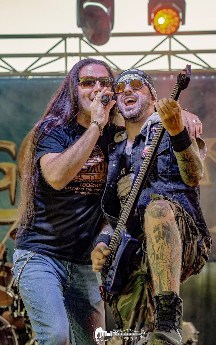 Dragonfly tweet media