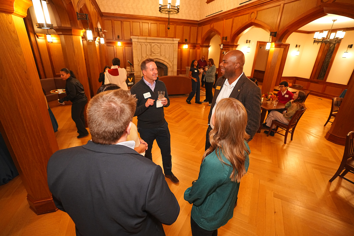 Congratulations to the nominees of the 2023 Outstanding Senior Award! Chancellor Diermeier recently attended the annual Outstanding Seniors reception honoring students nominated by our campus community. Students will soon vote for the top 10 finalists and ultimate honoree.