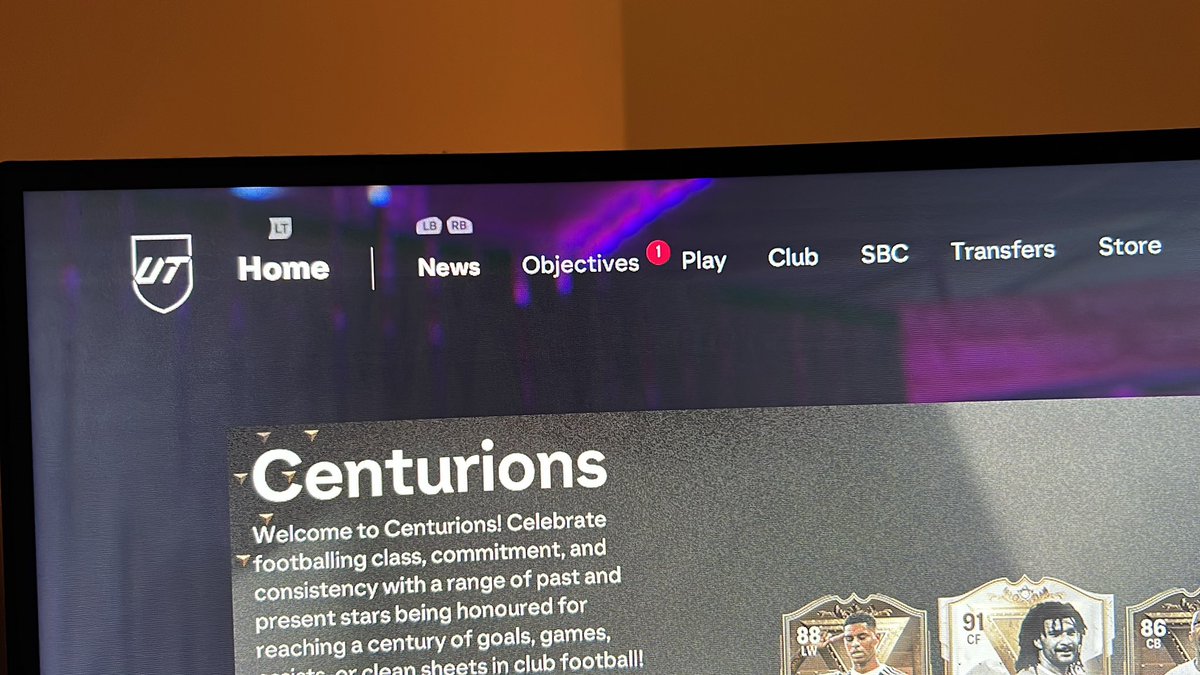 Please <a href="/EAHelp/">EA Help</a> #eafc24 fix this 1 notification issue my OCD cannot deal with it there’s nothing there to claim.