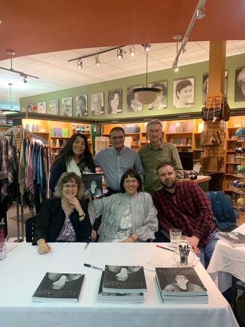 umanitobapress's tweet photo. Congrats to Serena Keshavjee on the wonderful launch of THE ART OF ECTOPLASM!
Thank you to our panelists for a fascinating conversation.
We appreciate everyone who came out to the launch last night and our friends at @McNallyRobinson for hosting us! https://t.co/gWMAPOyvnc