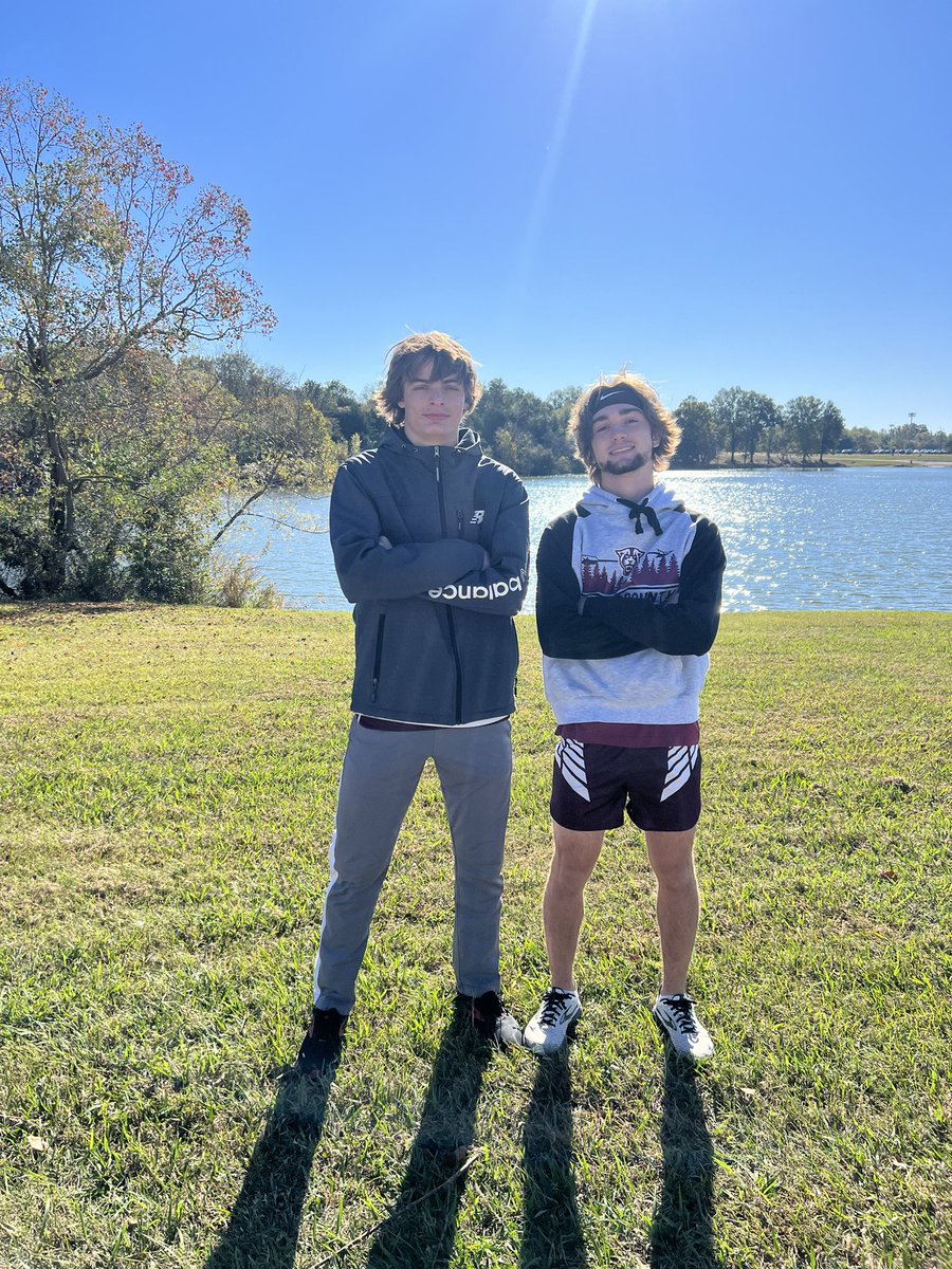 DrostLucas's tweet photo. Another PR at Gateway Park Sectionals 5k. Got 18:08 for 3.1 miles and 11th out of 78 for 5A.🤙 Moulton AL here we come.😁 https://t.co/WW0CdwsbJE