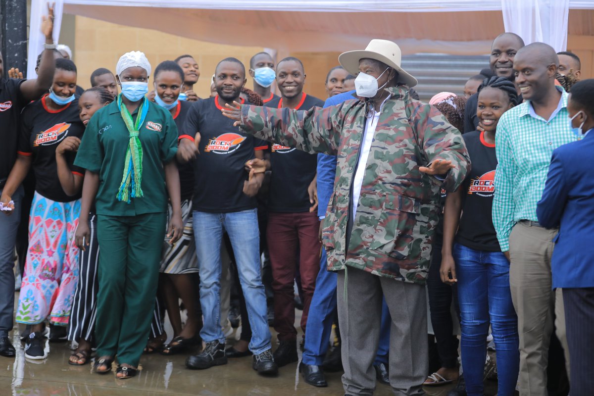 Pictorial: Today, we were honoured to host H.E President <a href="/KagutaMuseveni/">Yoweri K Museveni</a> at our plant in Tula. The President toured our state-of-the-art facility and engaged in discussions focused on strategies for promoting economic development and growth of the agribusiness sector.