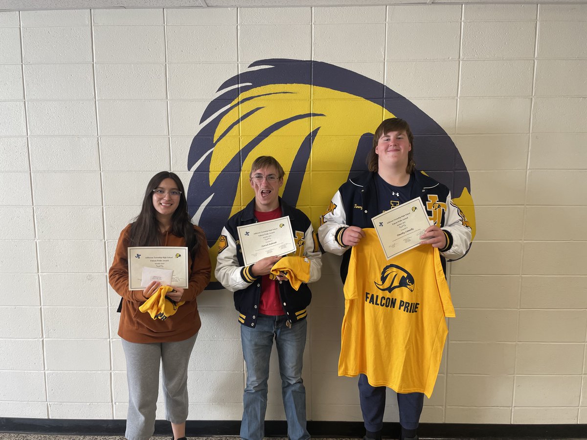 JTHSFalcons's tweet photo. Please join us in congratulating our recipients of the Falcon Pride Student Recognition Award for October...
Tim Connolly, Camila Sanchez &amp; Patrick Bubniak!
All three of these students contribute to our school community in their own unique ways, and are leaders among their peers https://t.co/K3m91pGhRT