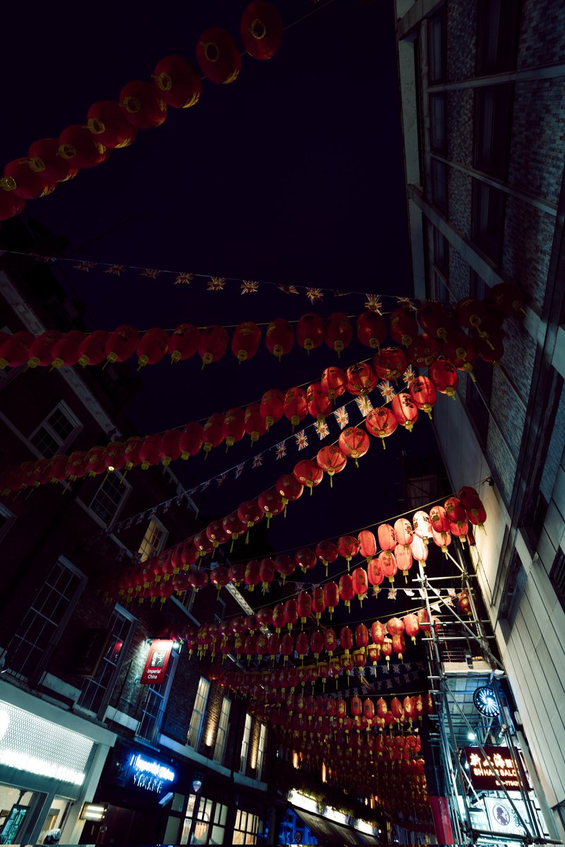 PlasmaticJj's tweet photo. A lot of people forget it look up when visiting #LondonChinaTown

 #sonya7rv #sonygmii #sonyalpha #londonphotography #chinatownphotography #londonculture #chineseculture #sonyphotography #sonylenses https://t.co/D7HDZUsmIC
