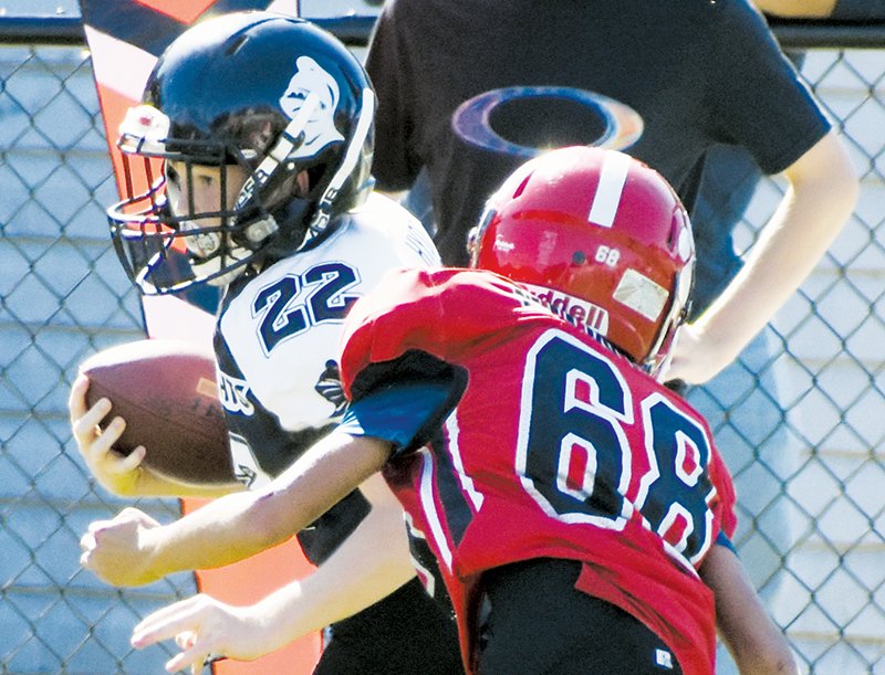 thegrahamstar's tweet photo. To once again dispel false rumors on social media, not only do we print weekly results throughout the #SMYCFB season, here is a FREE recap from our print edition of the #Robbinsville Mites punching their ticket to the 2023 Cracker Bowl Championship:
https://t.co/4UhyMRTd5W https://t.co/eqGgMkmFfL