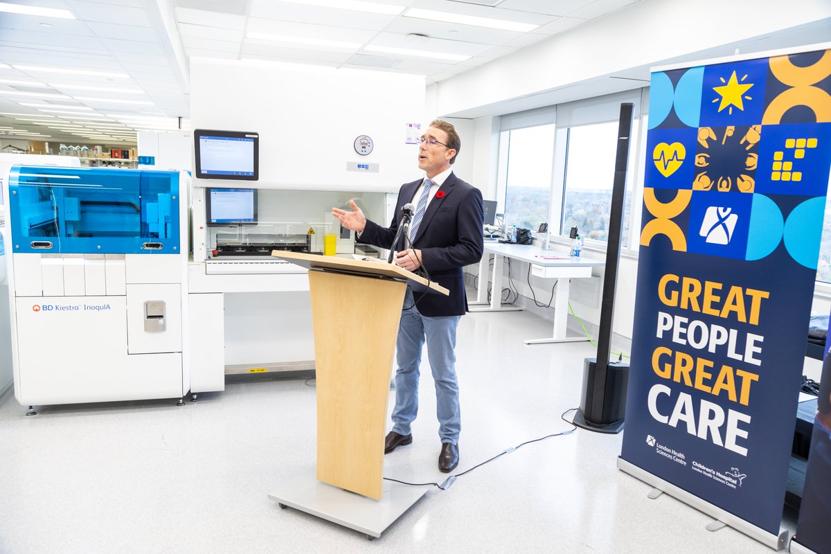 LFPress's tweet photo. London’s medical superlab is getting a multimillion-dollar robot to help it turn around patient lab results faster, the first installation of this model in the world. @JenatLFPress reports: https://t.co/c02TBC29Hk #ldnont https://t.co/F2SIPrs6I9