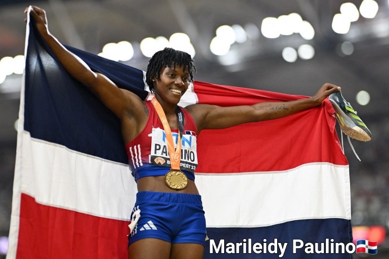 La velocista dominicana Marileidy Paulino, hoy a las 7:03pm va por el oro🥇 en los 200 metros planos en los Juegos Panamericanos Santiago 2023.
#MarileidyPaulino🇩🇴🏃‍♀️ #OrgulloDominicano🇩🇴 #Santiago2023 #JuegosPanamericanos2023.