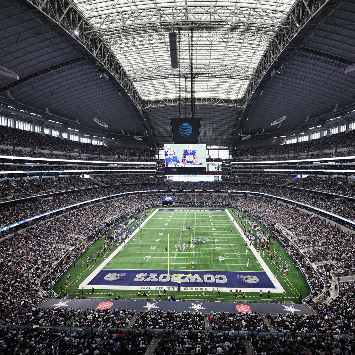 dallascowboys's tweet photo. We like the view 🏈📸⭐️
Check out 360º photos from #LARvsDAL with our @MillerLite Fan Cam.➡️ https://t.co/mkRxUk497f https://t.co/OHlRVEScEK