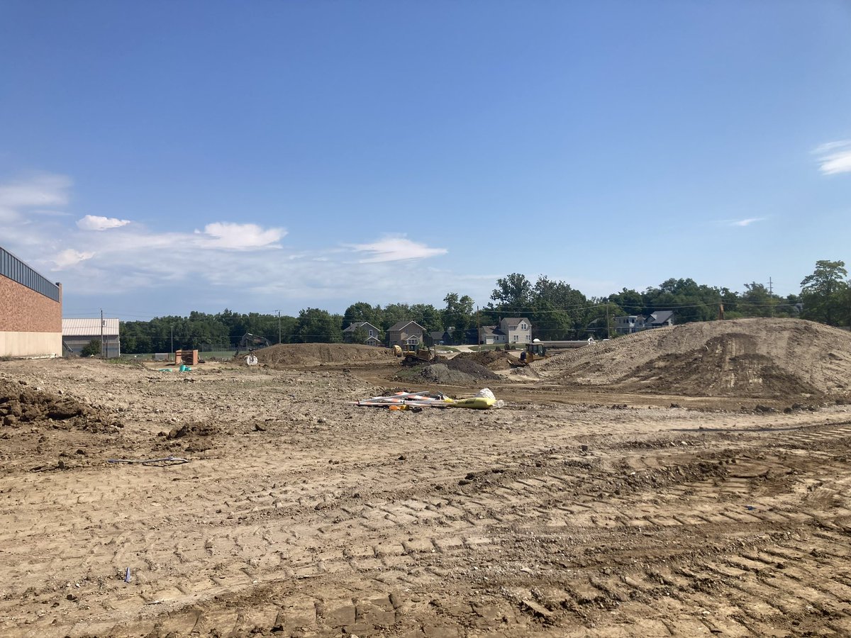 LindseyHornerDU's tweet image. Feels like a dream come true to be hosting the MVC Championship in a stadium that once was an idea, then mounds of dirt. 
Isn’t she pretty?!