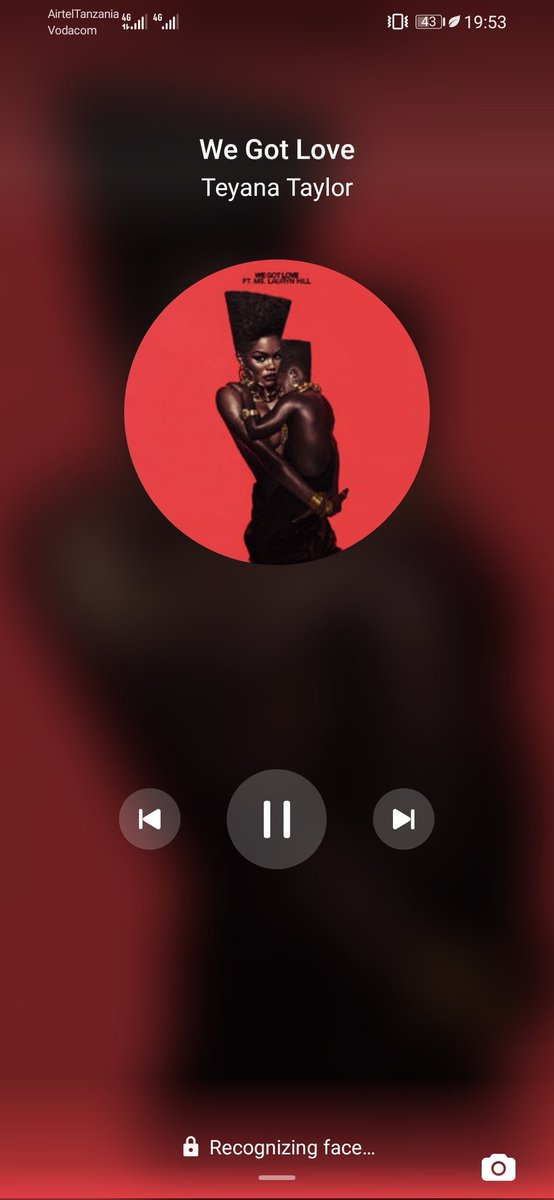 Mic4426's tweet photo. built-in Music apps mara nyingi zimekuwa zikisahaulika kutokana na ujio wa external music streaming apps kama #Spotify na #Dezzer.

It's Throwback Thursday achana na spotify kwa leo, ikumbuke na tuoneshe ile music app yako iliyokuja pamoja na simu

Mine:👇 https://t.co/akBccdwumi