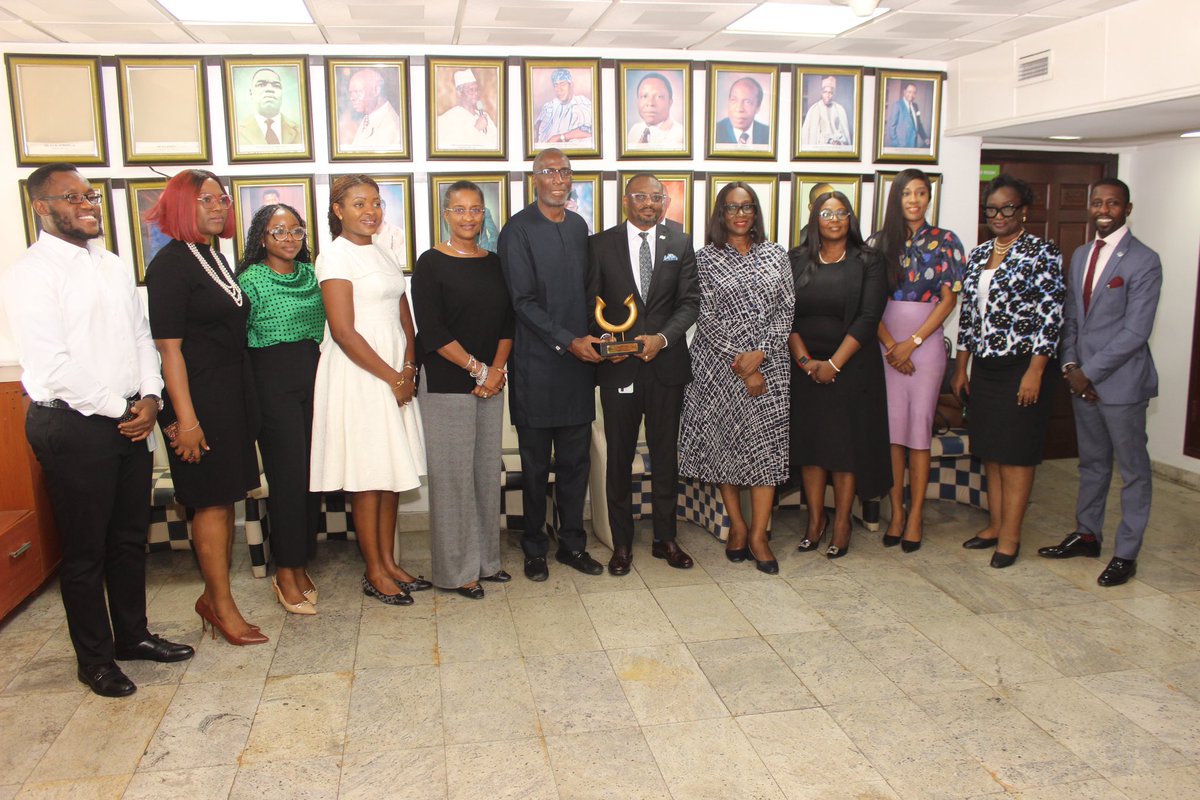 Nigerian Exchange Group (NGX Group) (@ngxgroup) on Twitter photo Today, the management of The Nigerian Exchange Limited, led by the Executive Director, Capital Markets. Mr Jude Chiemeka received the delegate of <a href="/Bergerpaintsng/">Berger PaintsNig PLC</a>
The Chairman of Berger Paints, Mr Abi Ayida introduced the new CEO, Mrs Alaba Fagan
#BergerPaintsatNGX Today, the management of The Nigerian Exchange Limited, led by the Executive Director, Capital Markets. Mr Jude Chiemeka received the delegate of <a href="/Bergerpaintsng/">Berger PaintsNig PLC</a>
The Chairman of Berger Paints, Mr Abi Ayida introduced the new CEO, Mrs Alaba Fagan
#BergerPaintsatNGX