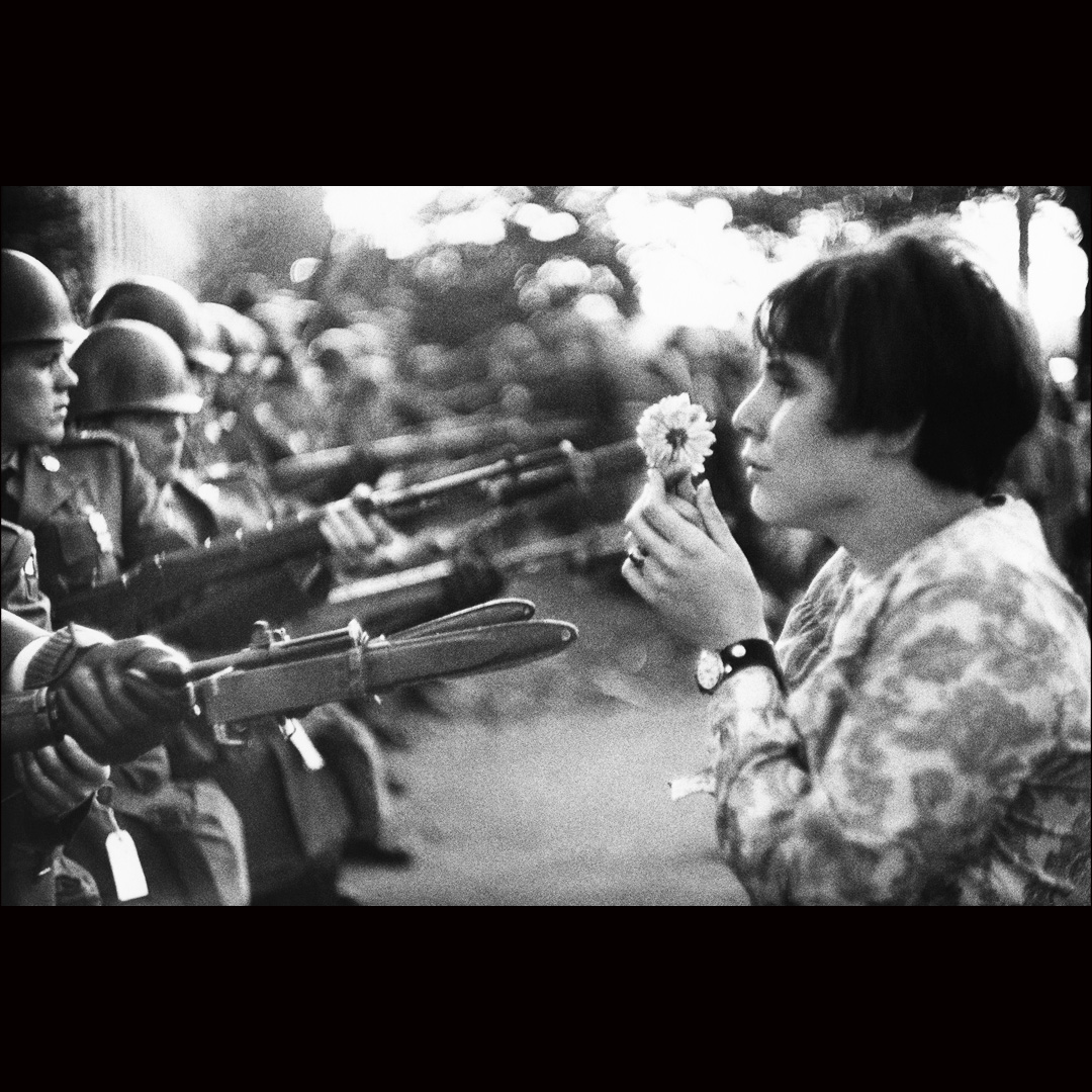francetvetvous's tweet photo. 🤩France TV &amp; Vous vous offre un magnifique appareil photo à l’occasion des 100 ans de la naissance de Marc Riboud en 2023 !⬇️ https://t.co/RHIkpTlWS4

"Marc Riboud, photographier le XXe siècle" sur @FranceTV et #France5 https://t.co/P4C4ziFJ9M