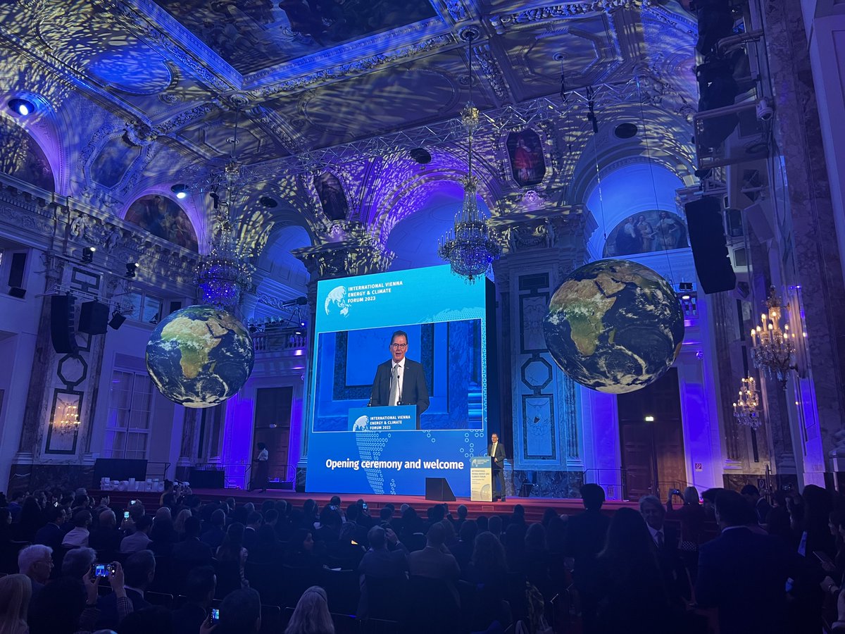 ITPO_Italy's tweet photo. 🌍 #IVECForum23 is in full swing!

After our #FIPEE Call Winners took part in the session “Connecting the dots to empower #cleantech innovations &amp; climate solutions”,  our Winner from #Kenya 🇰🇪 @AccessDrop  joined the panel “Showcase of thematic solutions by #women innovators” 💫 https://t.co/S8qntx4NS1