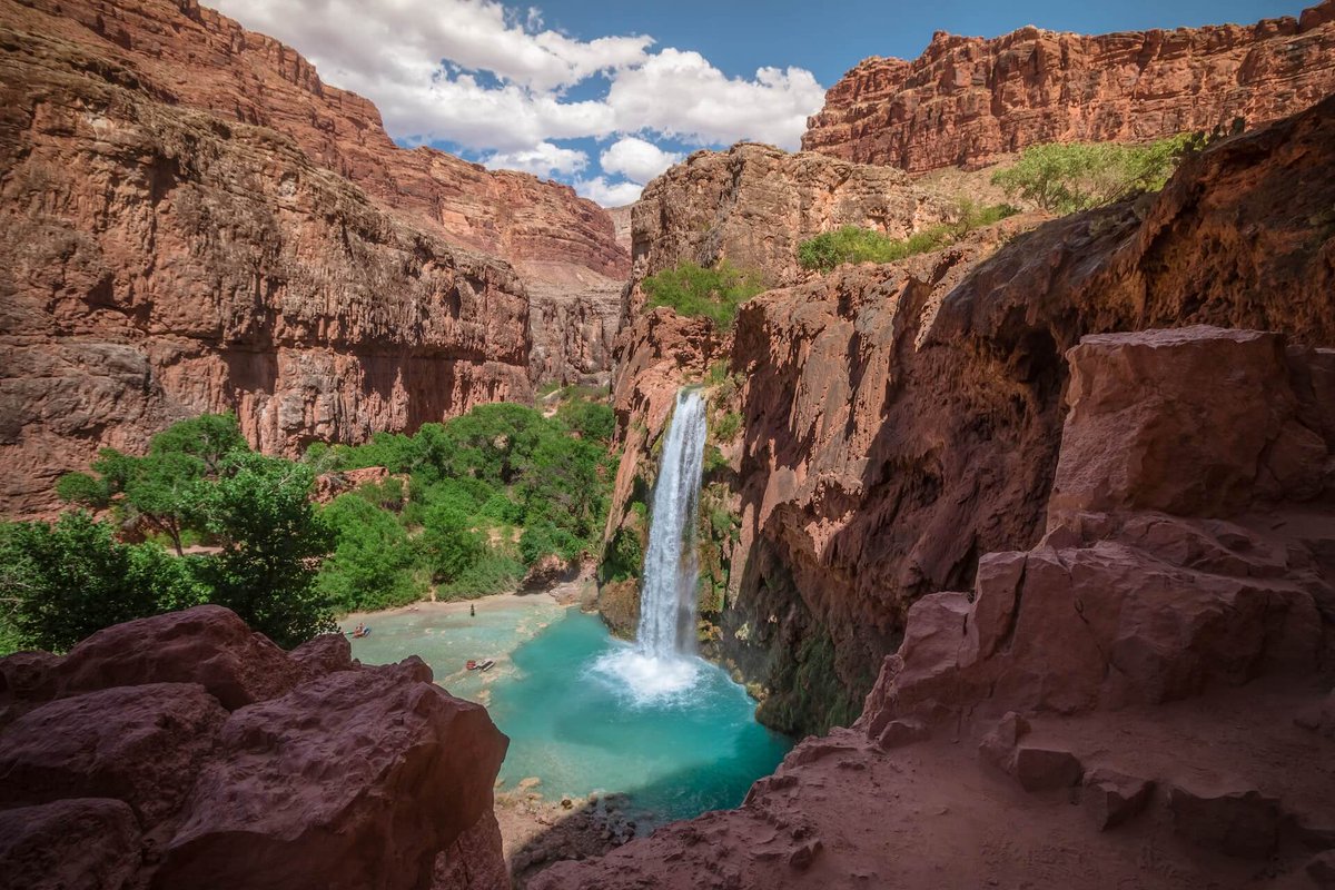 Discover the Wonders of #HavasuFalls: A Desert Oasis Beckoning #Adventurers tinyurl.com/54wxsyfc Deep within the #GrandCanyon, the ethereal Havasu Falls and the #Havasupai Tribe’s land have captured the hearts of #nature enthusiasts and #hikers for generations. #thursdayvibes
